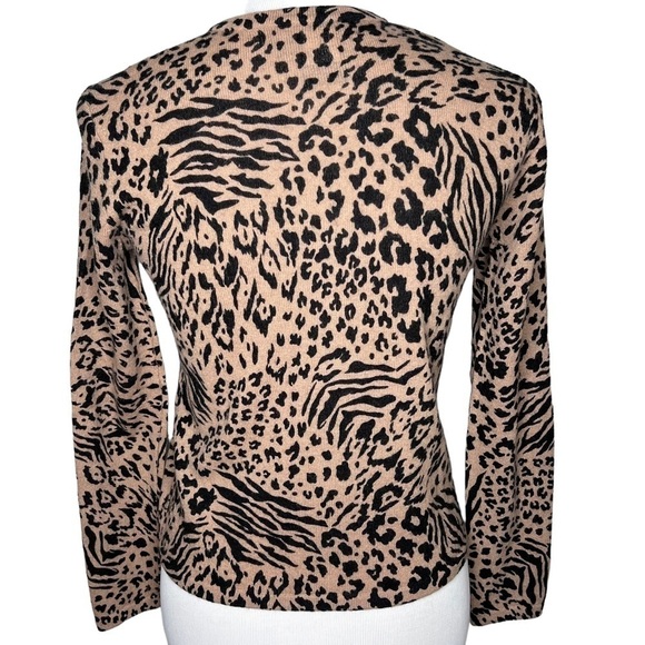 Nina Leonard Cheeta Print Cardigan Sweater Size S Lambswool Blend Lightweight - Picture 2 of 15